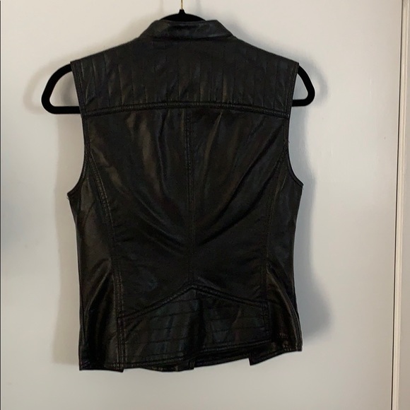 Black Faux Leather Vest - Picture 3 of 3